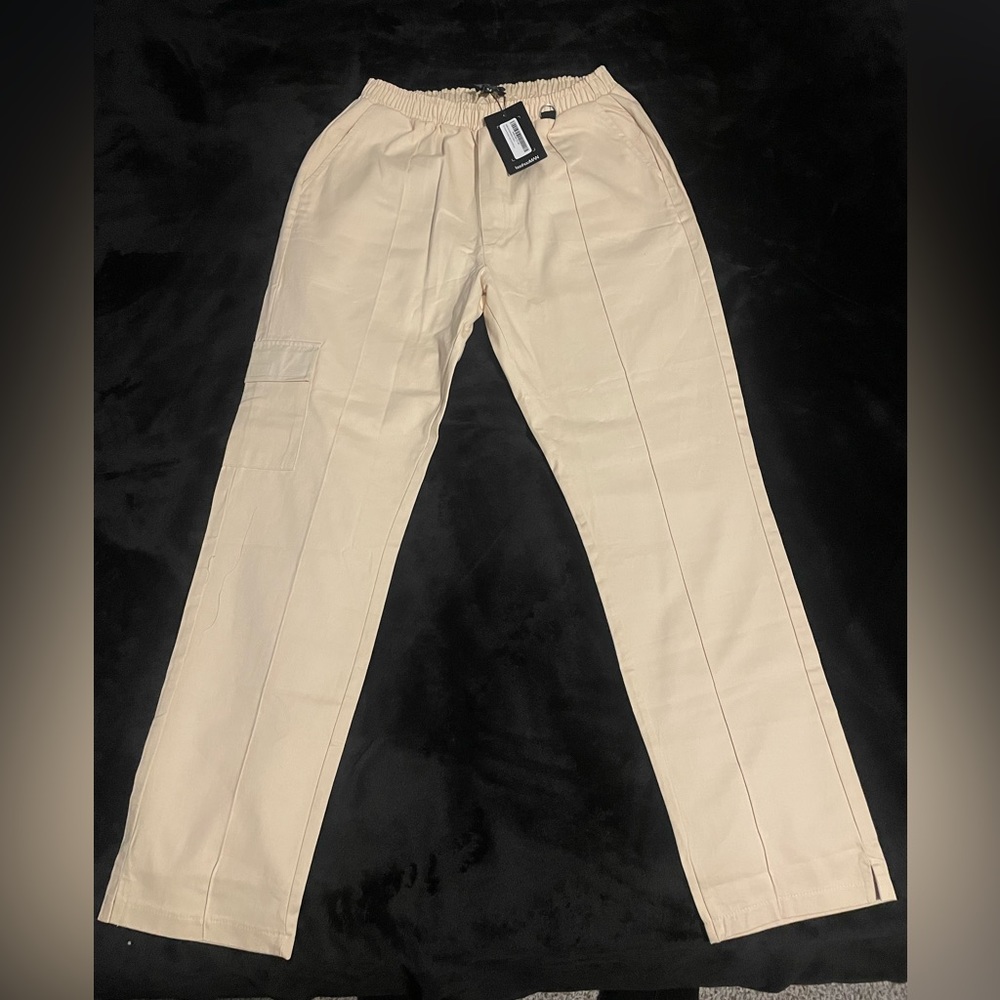 BoohooMan Tall Tapered Fit Smart Cargo Chino
